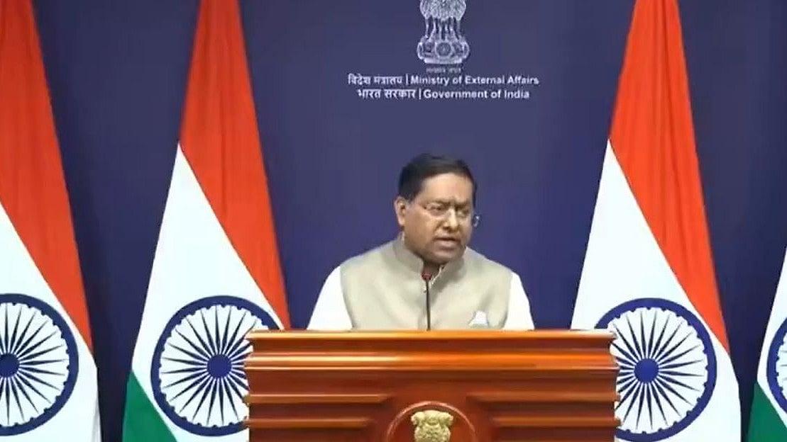 MEA Sidesteps Trump’s ‘Hellholes’ Remark On India, Opposition Questions Government’s Silence